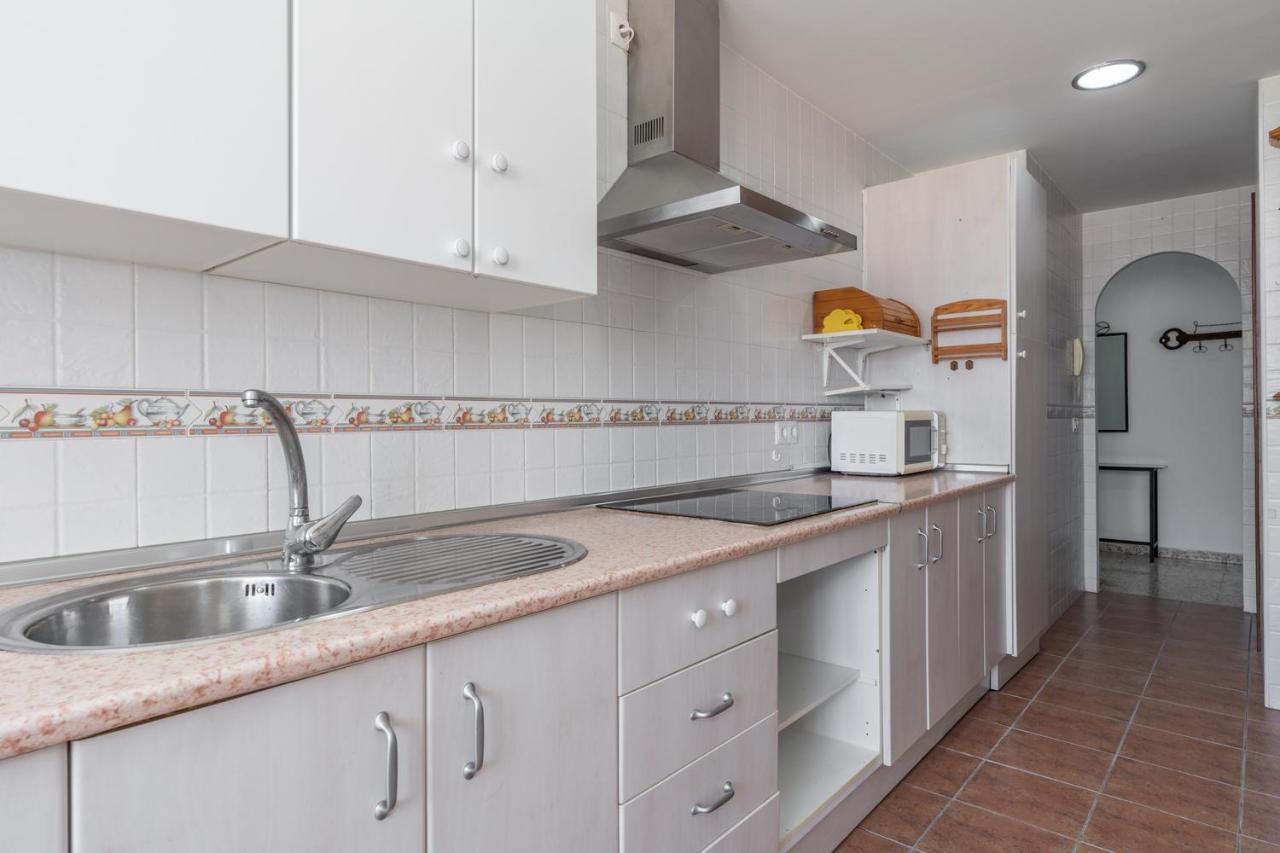 Tuguest Heroe Apartment Malaga Exterior photo