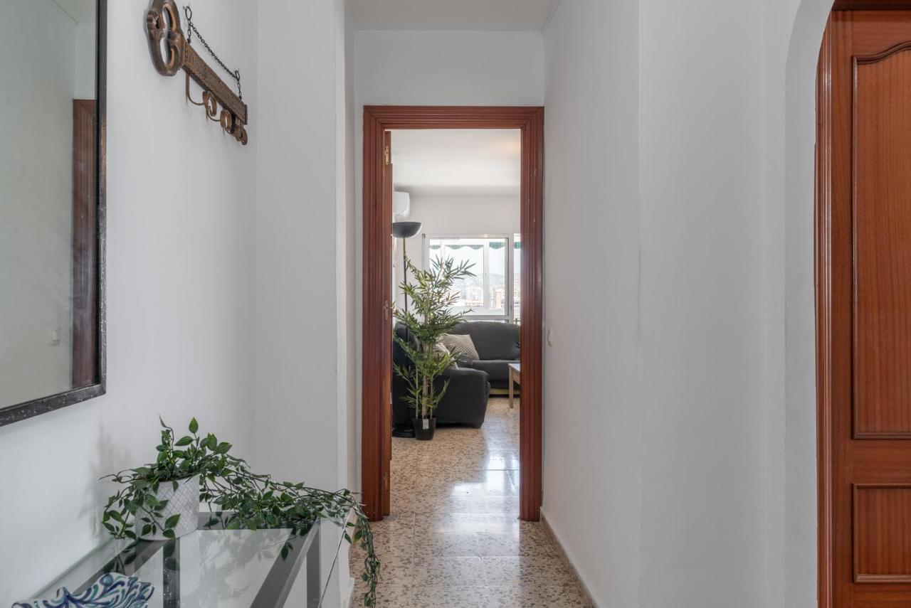 Tuguest Heroe Apartment Malaga Exterior photo