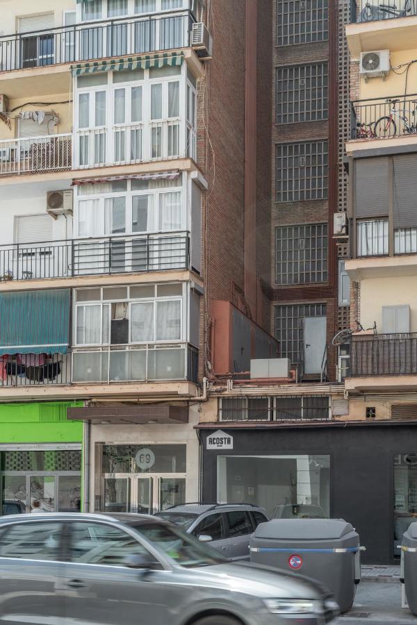 Tuguest Heroe Apartment Malaga Exterior photo