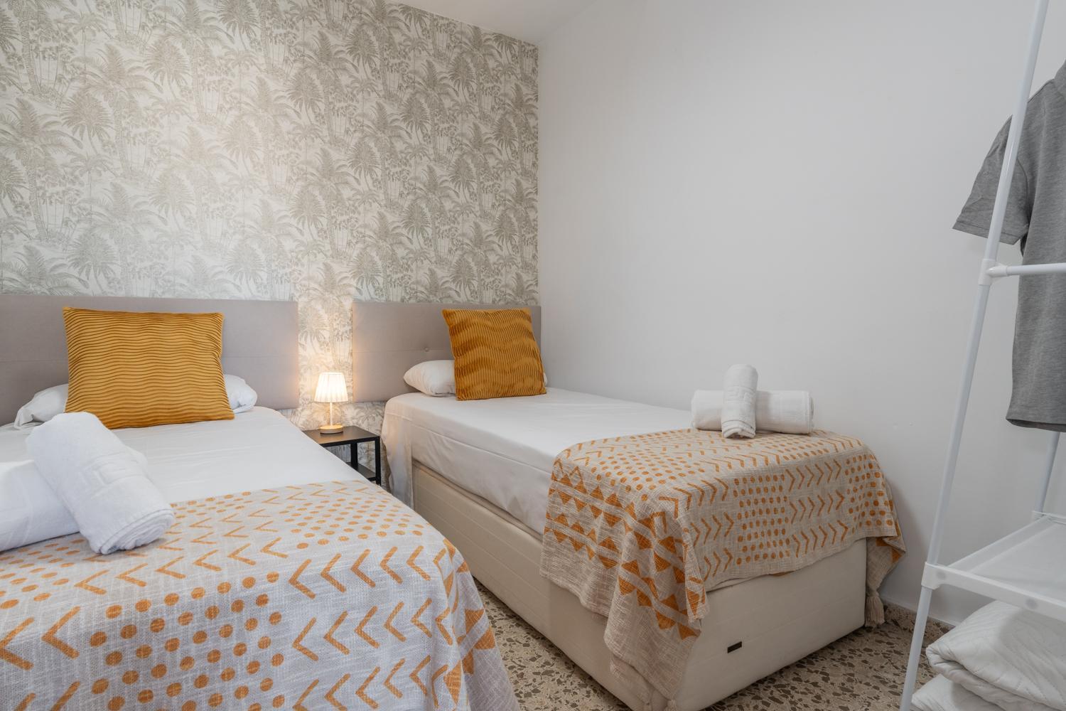 Tuguest Heroe Apartment Malaga Exterior photo